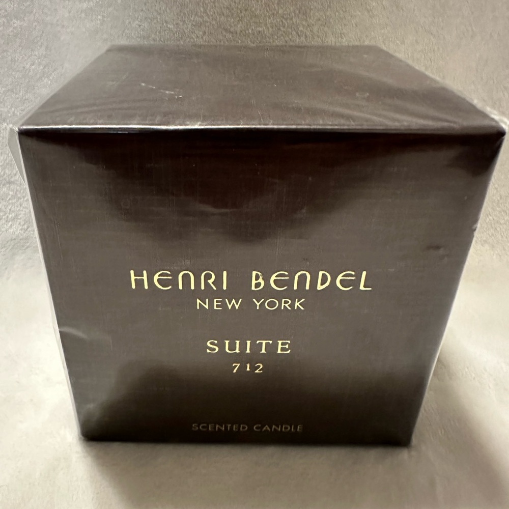 Henri Bendel Suite 712 Scented Candle.